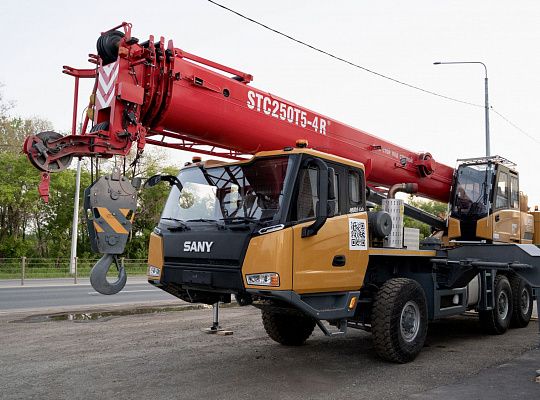 Автокран Sany STC250T5-4R